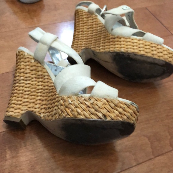 Banana republic wedges in off-white - Picture 2 of 2
